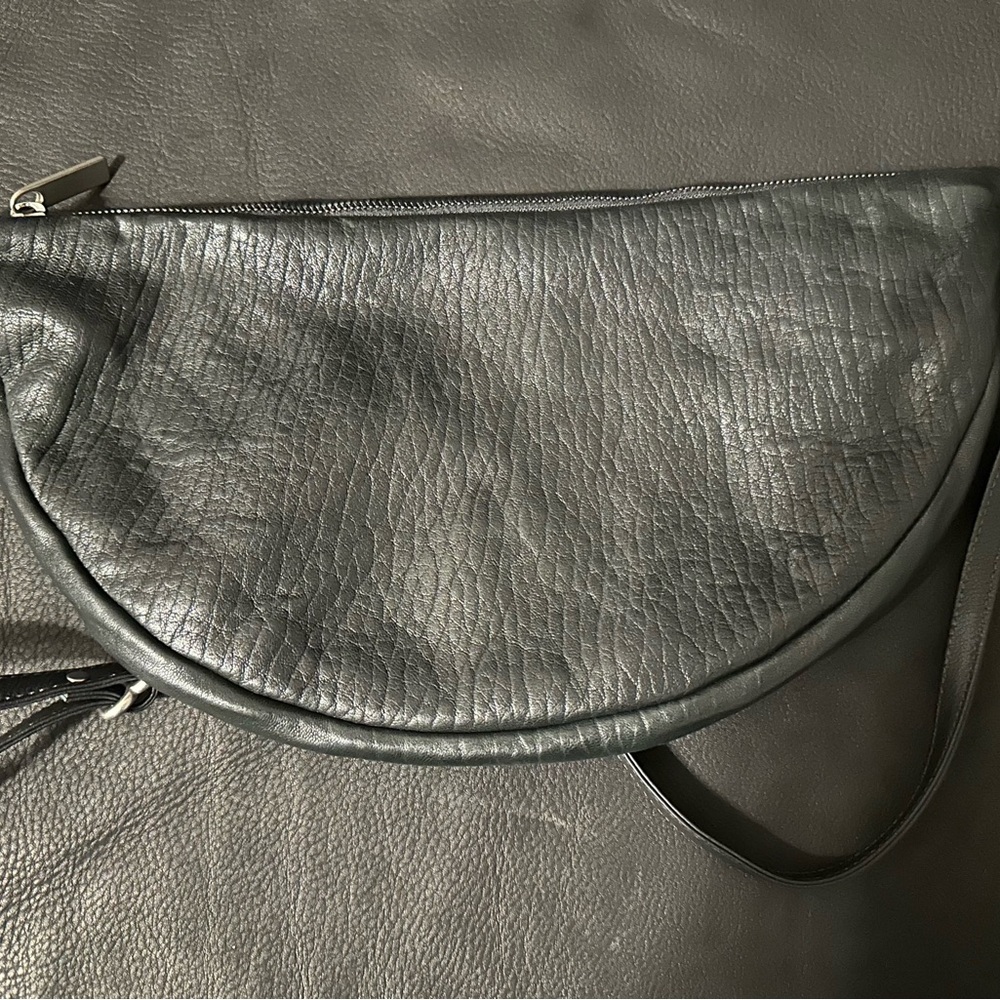 Rough & Tumble matte pebble black large Luna